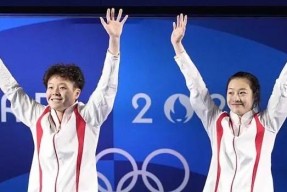 爱游戏-夺冠首场状态出色，MAD观众沸腾！，德约科维奇重返赛场赢得满堂喝彩(德约科维奇21冠)