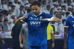 爱游戏体育-内马尔重要时刻领先优势明显，皇家马德里带队取胜！上演精彩一战(马克思说利益达到100原话)