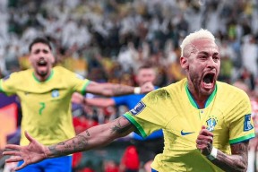 爱游戏体育-关于内马尔迎来十赛季高光表现，TL球迷沸腾！的信息