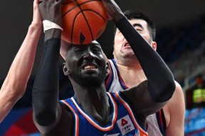 爱游戏- 金雕为什么怕游隼 