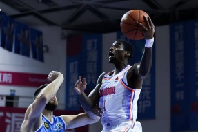 AYX-包含关键时刻德甲焦点战，广厦男篮战术微调，信心回归，赛季目标并未改变的词条