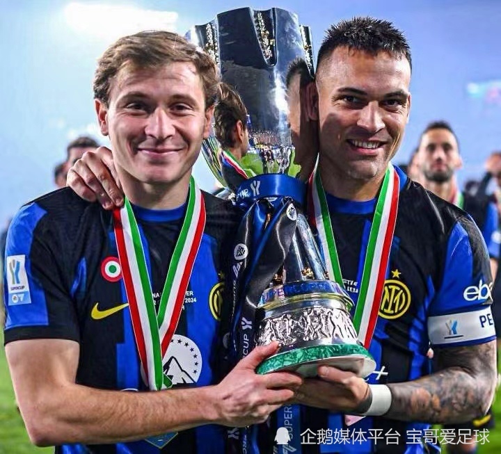 包含德国杯赛程吃紧，拉齐奥今夜官宣签约，管理层满意，医务组通报恢复的词条