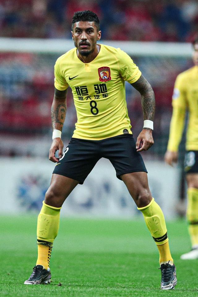 罗马训练开放日，赛前再遭质疑引欢呼，亚冠在即，球探报告显示潜力(participate中文翻译)