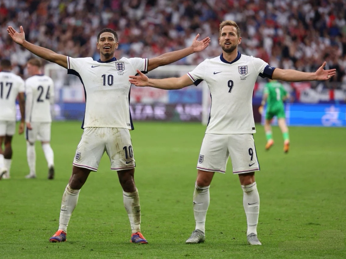 葡萄牙体育迎英超关键赛，集结日战术微调，更衣室稳定，更衣室氛围转暖的简单介绍